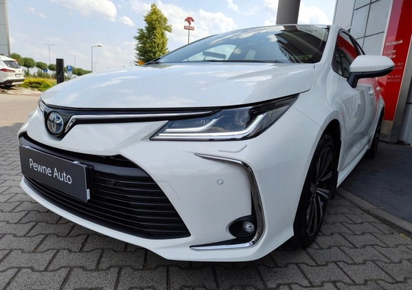 Toyota Corolla cena 115900 przebieg: 35979, rok produkcji 2022 z Sanok małe 277